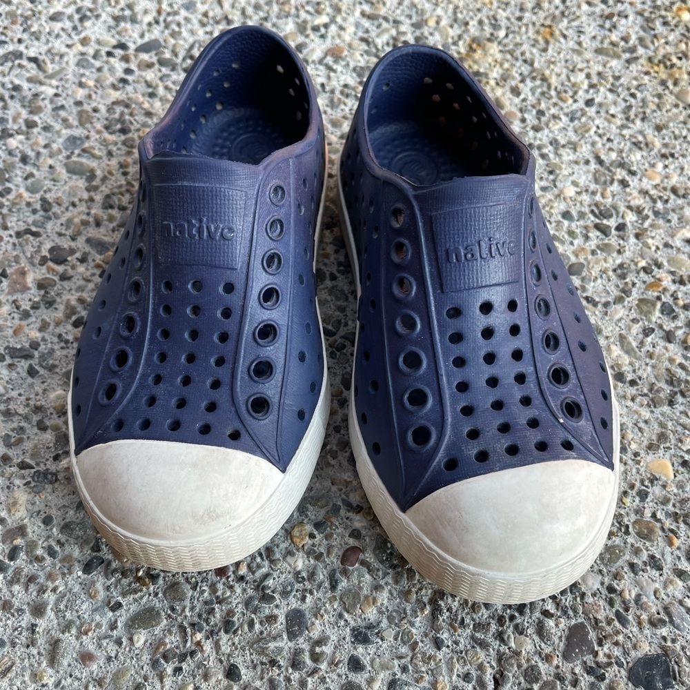 Natives shoes toddler size 8 blue